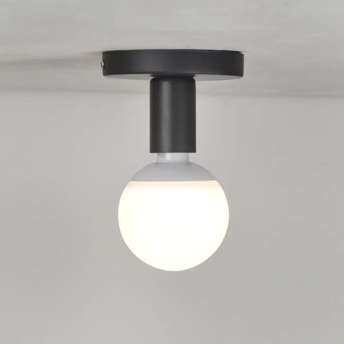 Plafonnier Minimaliste Noir Globe - Dalumea - vue 5