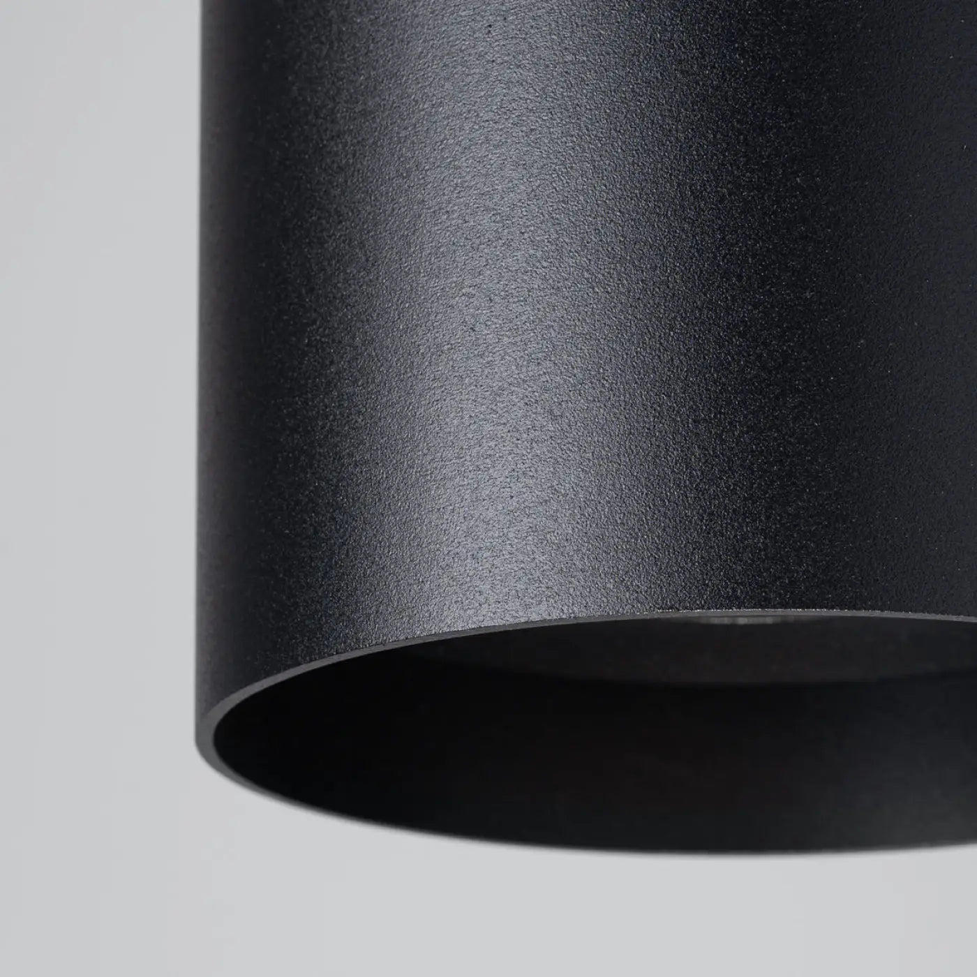 Plafonnier Cylindrique Lisse Noir Minimaliste - Dalumea - vue 3