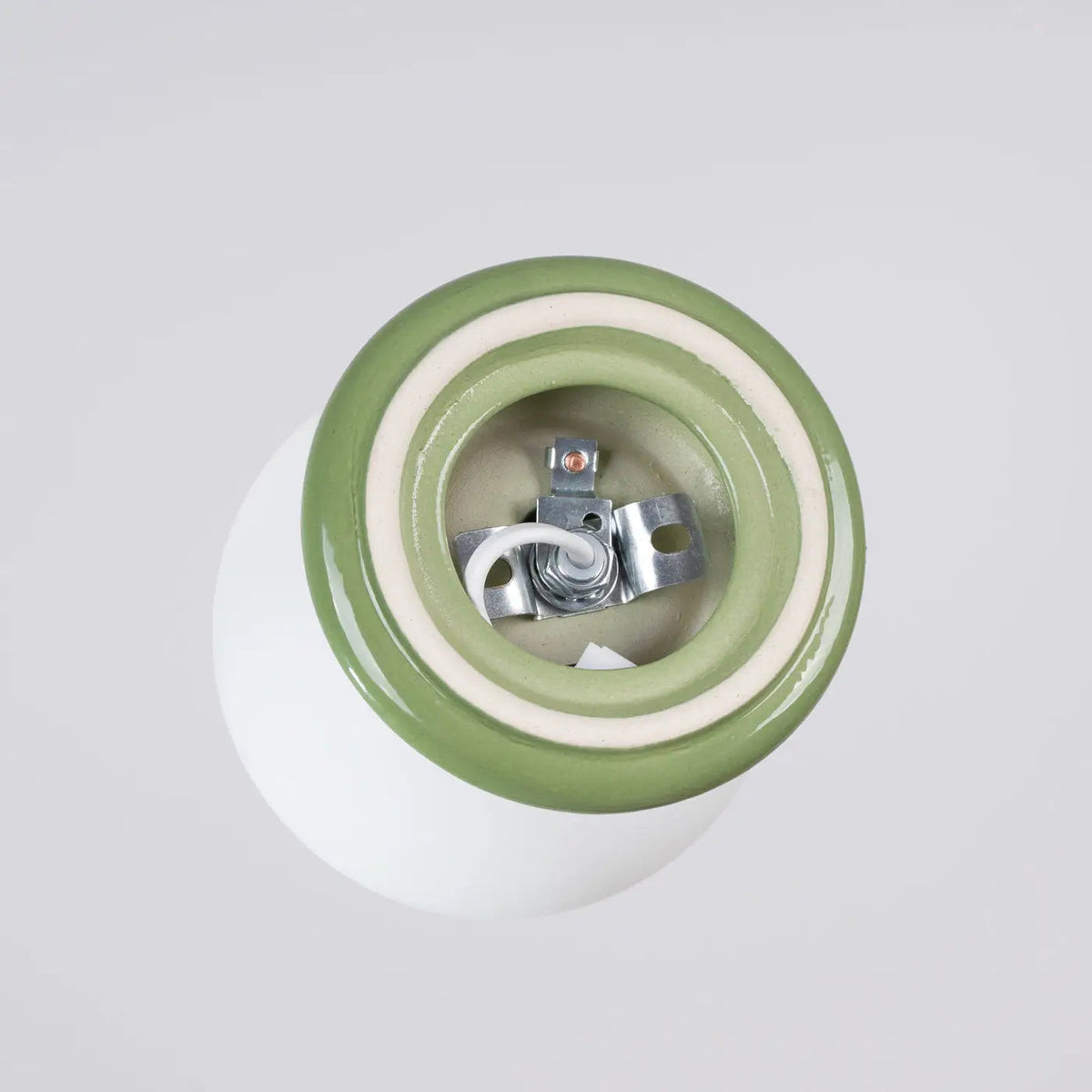 Plafonnier Boule Opaline Vert Céramique - Dalumea - vue 6