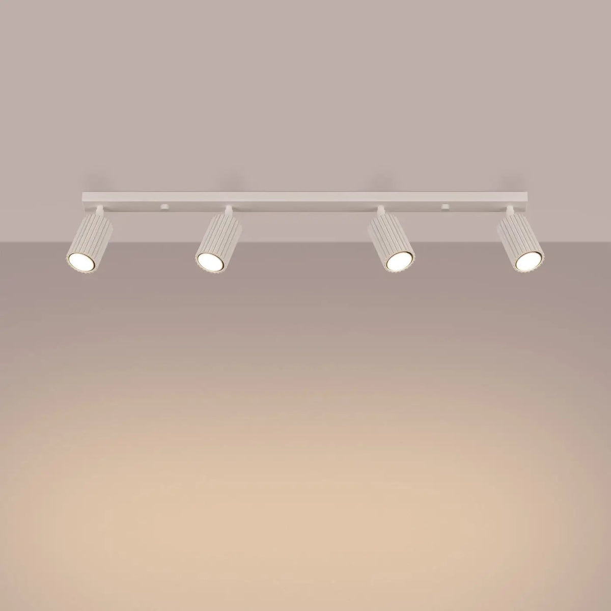 Plafonnier 4 Spots Orientables Barre Beige - Dalumea - vue 1