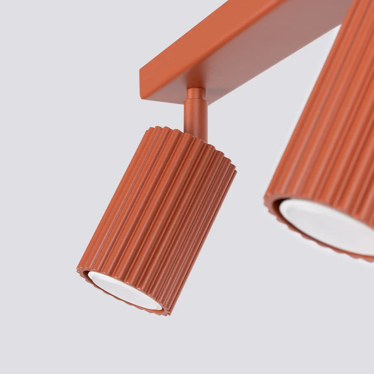Plafonnier Double Spot Barre Rouge Ocre - Dalumea - vue 4