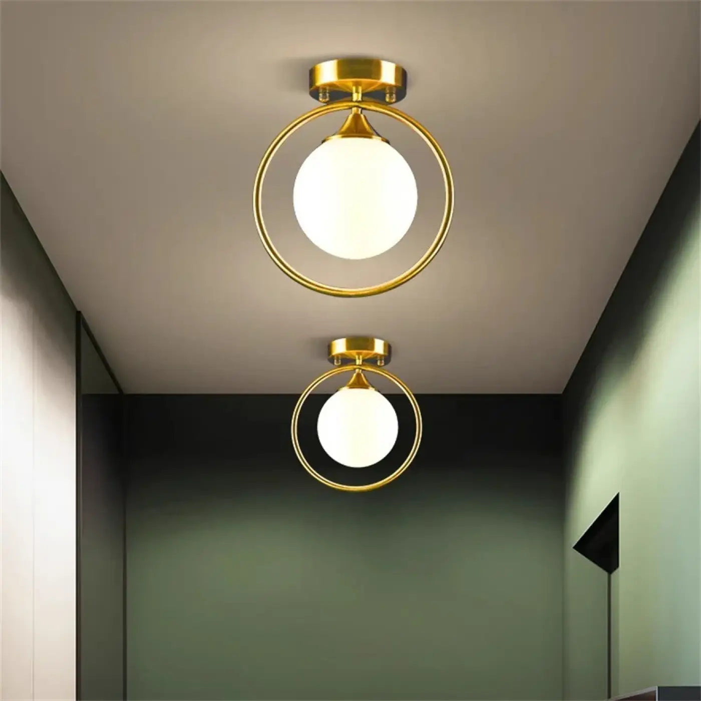 Suspension Boule Verre Opalin Doré - Dalumea - vue 3