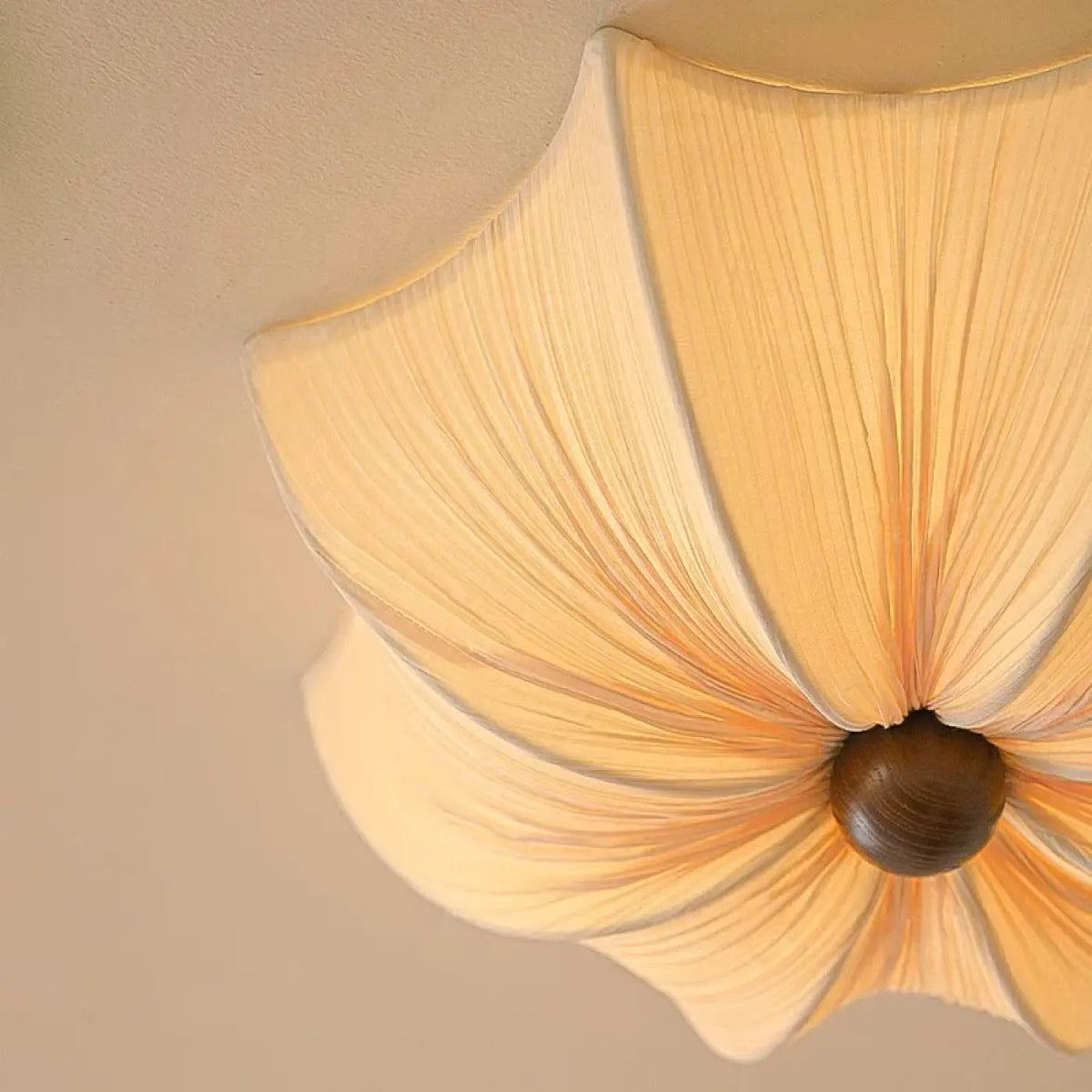 Plafonnier Tissu Plissé Beige Forme Fleur - Dalumea - vue 3