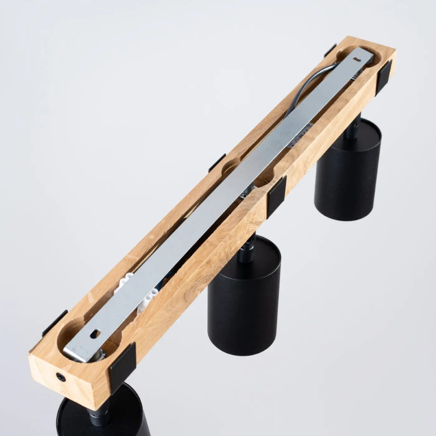 Plafonnier 3 Spots Orientables Noir Bois - Dalumea - vue 5