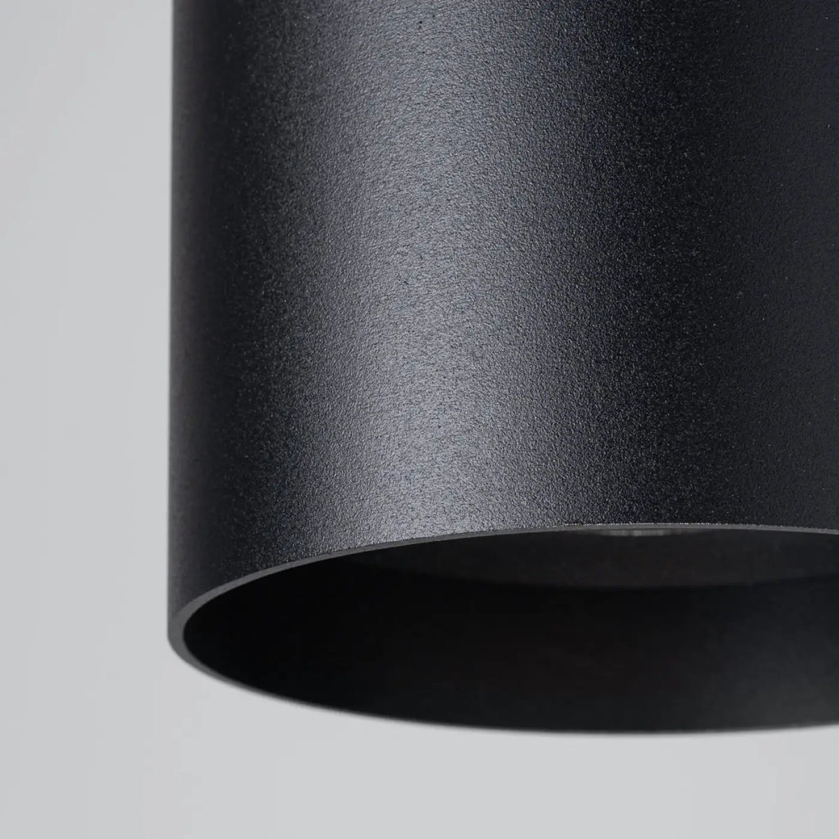 Plafonnier Cylindrique Lisse Noir Minimaliste - Dalumea - vue 3