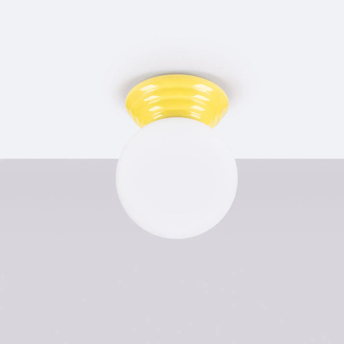 Plafonnier Boule Opaline Jaune