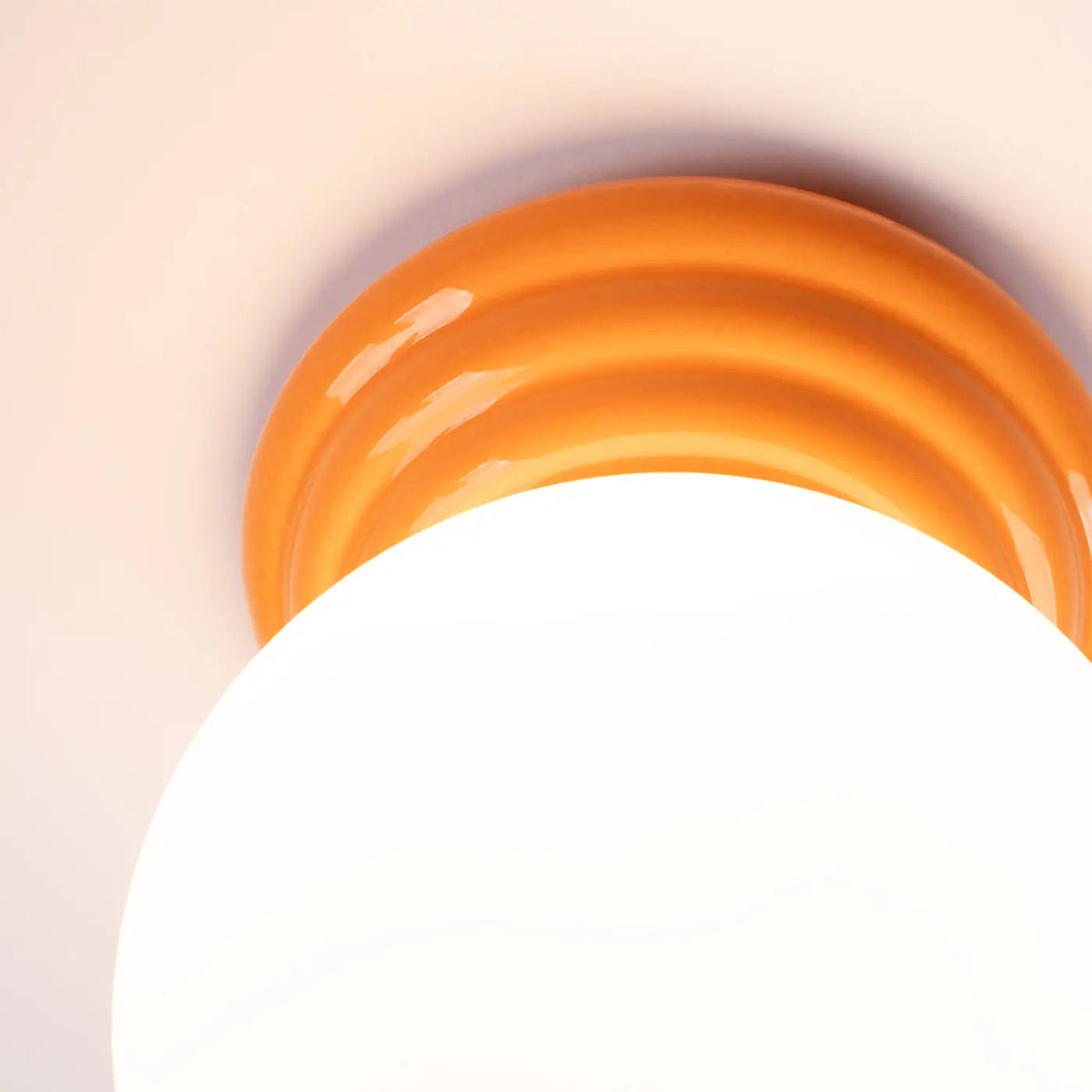 Plafonnier Boule Opaline Orange Céramique - Dalumea - vue 3