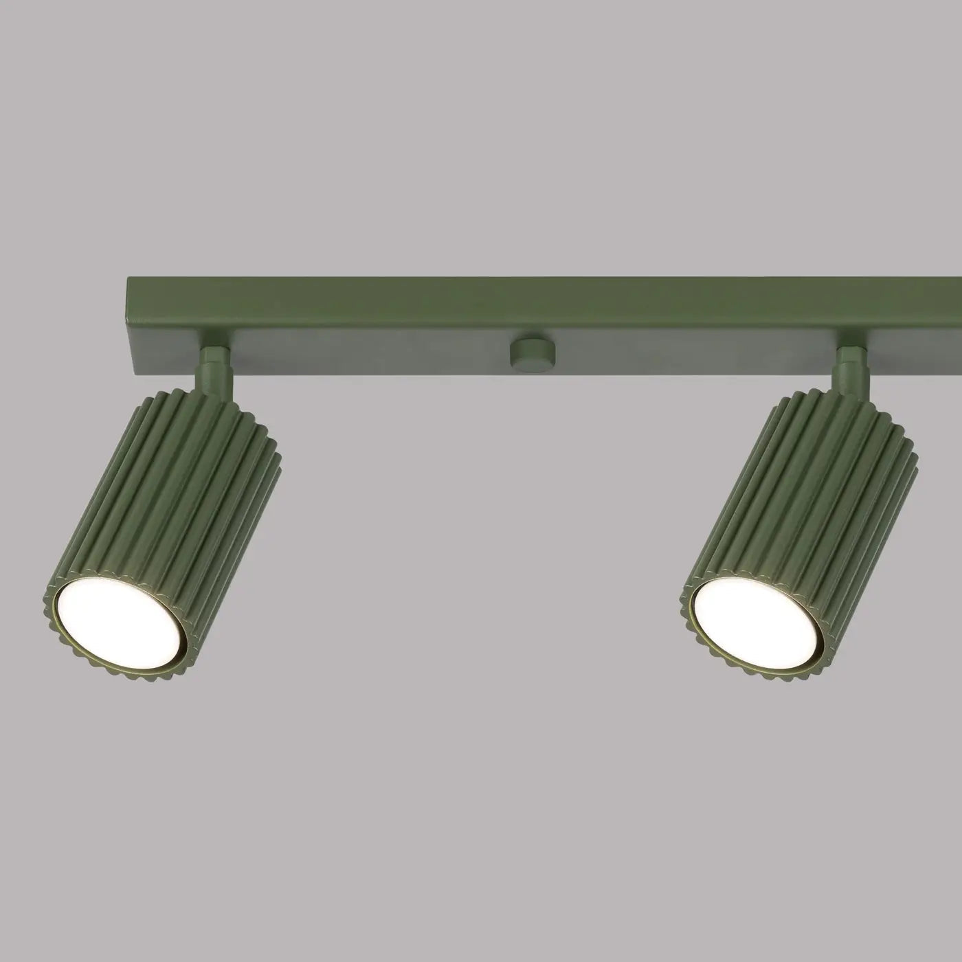 Plafonnier 4 Spots Orientables Cannelé Vert Olive - Dalumea - vue 6