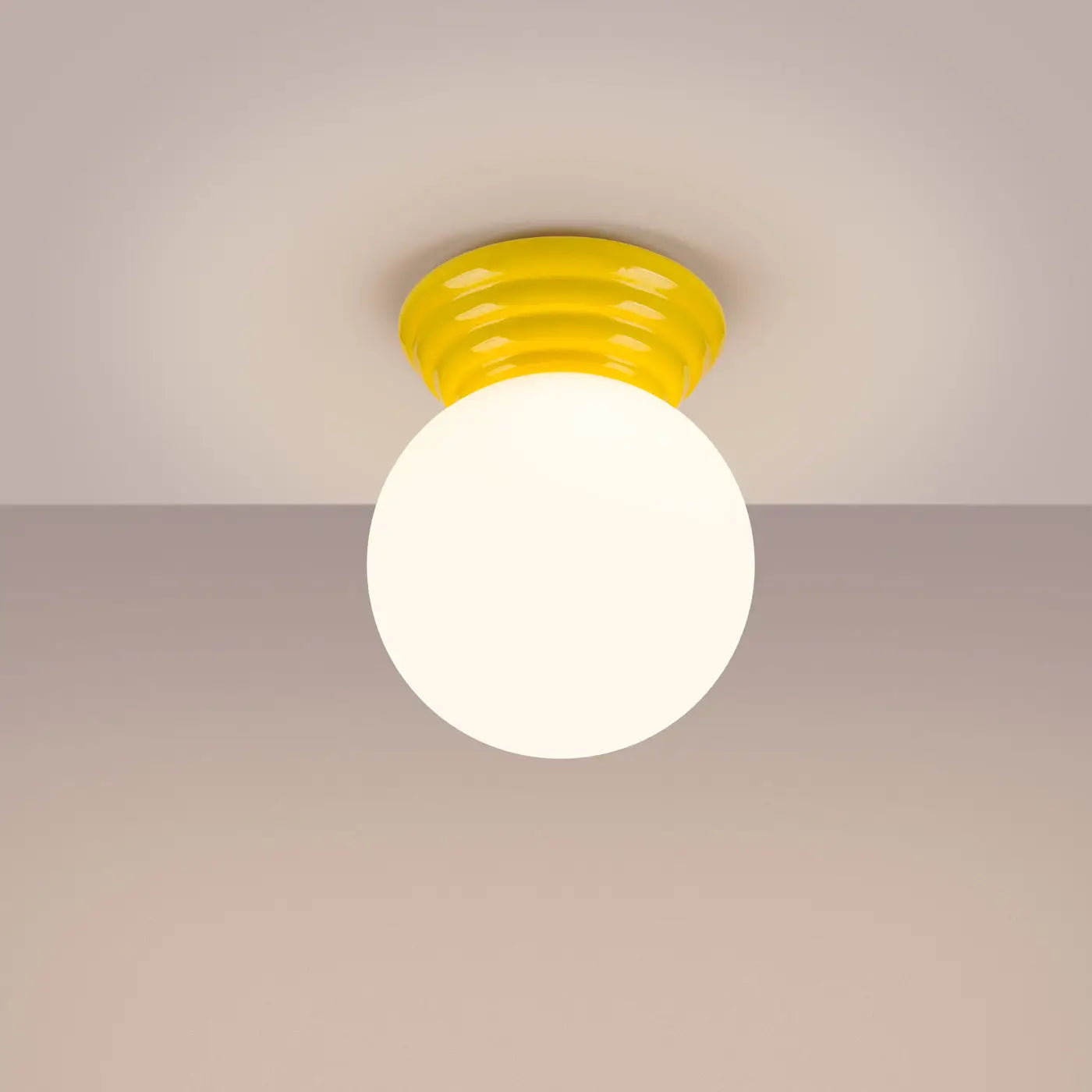 Plafonnier Boule Opaline Jaune - Dalumea - vue 1