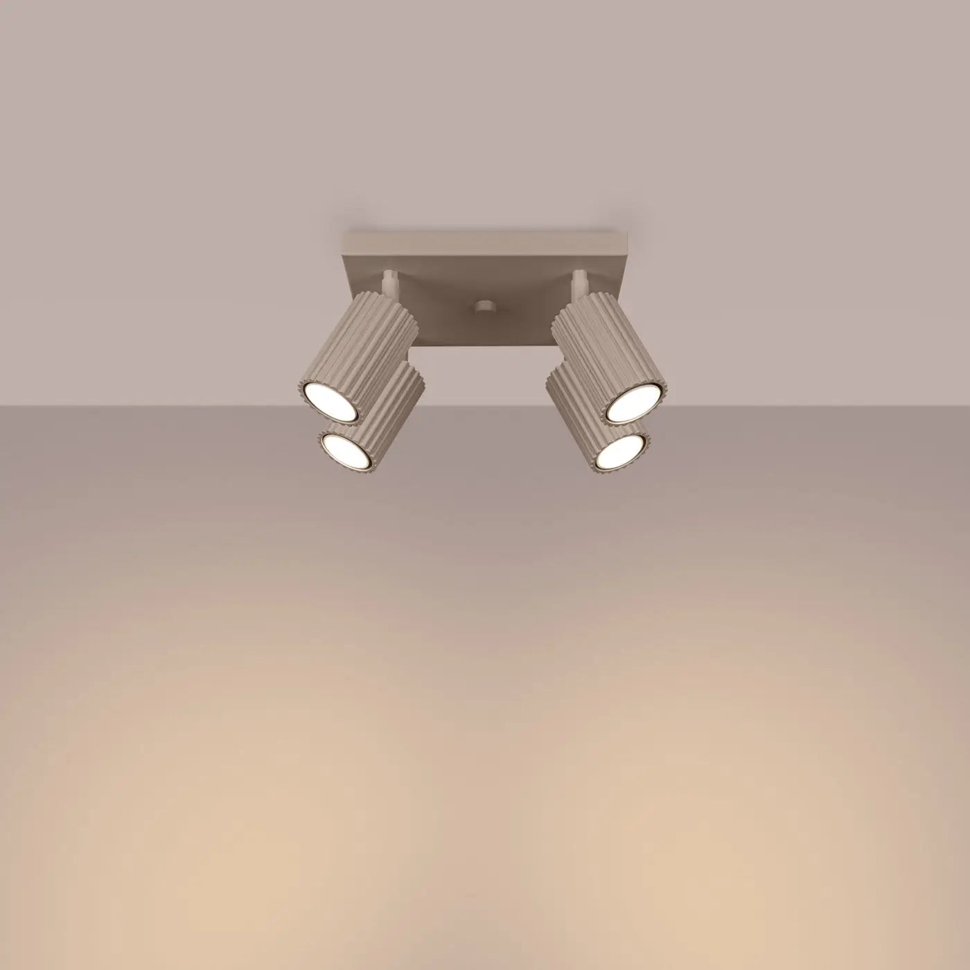 Plafonnier 4 Spots Orientables Platine Carrée Taupe - Dalumea - vue 1