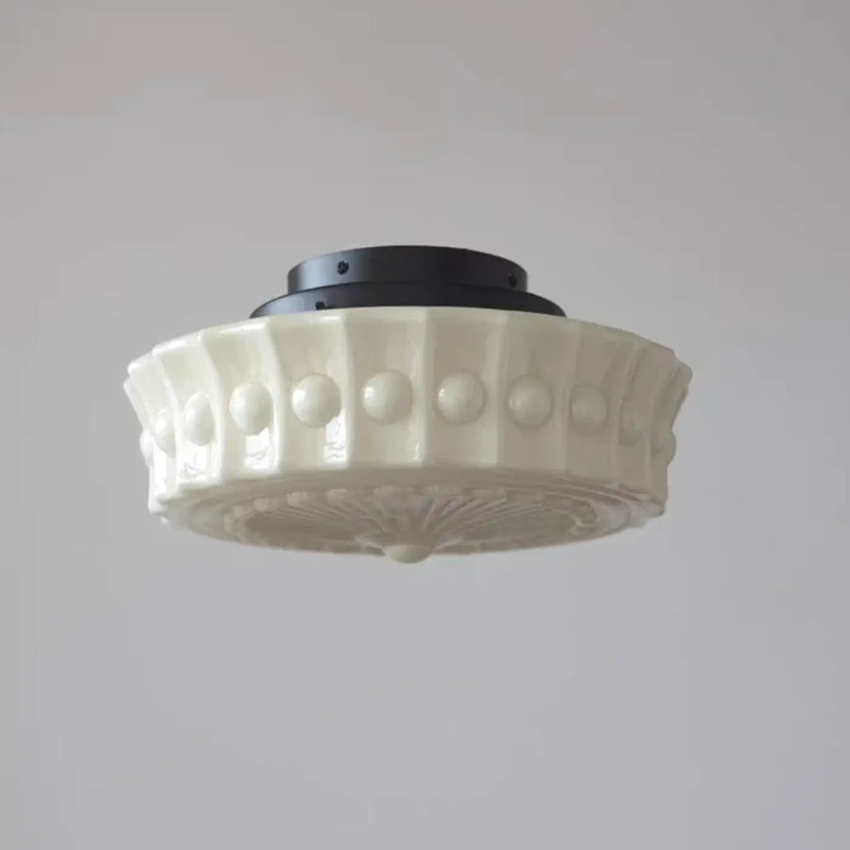 Plafonnier Design Rétro Verre Blanc Sculpté - Dalumea - vue 1