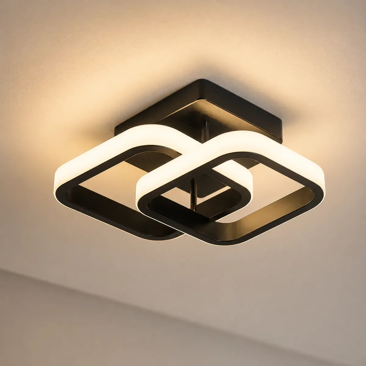 Plafonnier LED Couloir Moderne en gros plan, diffuseur acrylique blanc laiteux